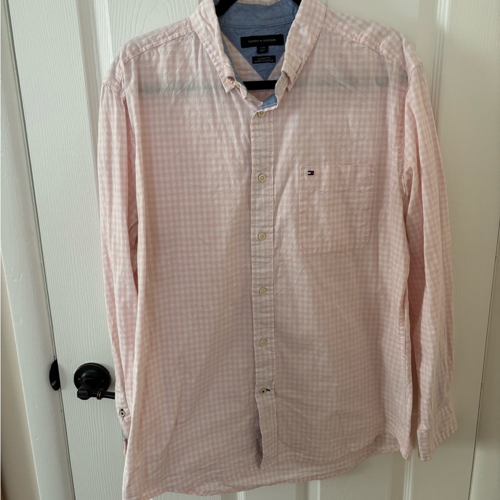 Tommy Hilfiger Large Classic Fit Button Down Shirt